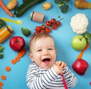 Экспресс-курс Как кормить ребенка до года