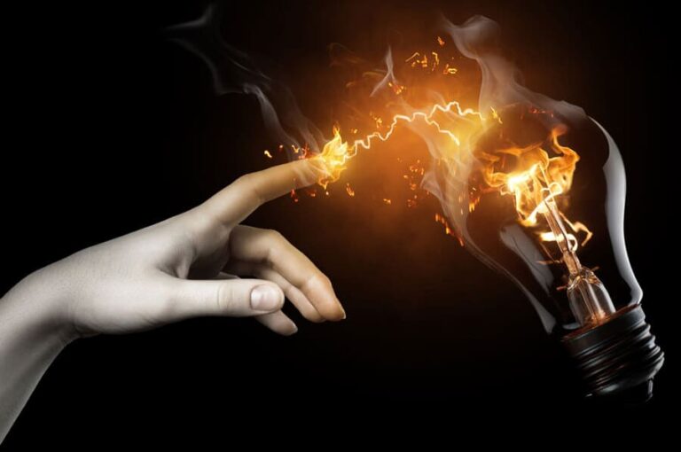 Как восстановить энергию после общения с тяжелыми людьми